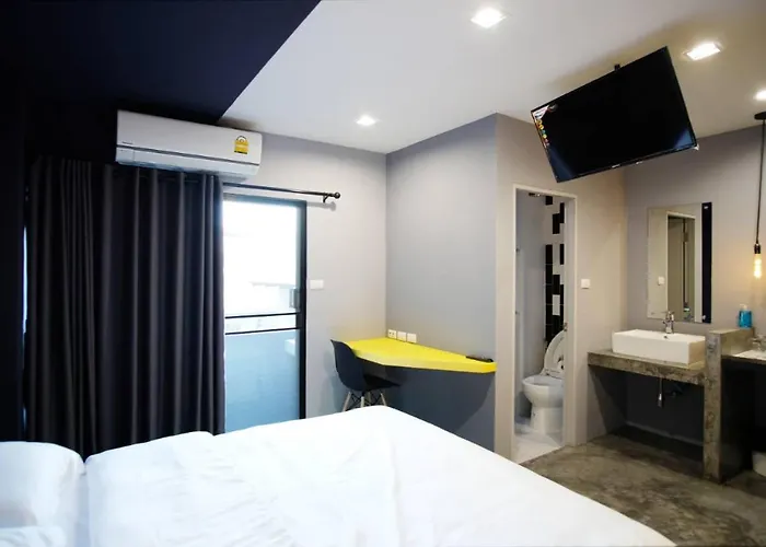Inn Ratch66 Huai Khwang Mrt Bangkok
