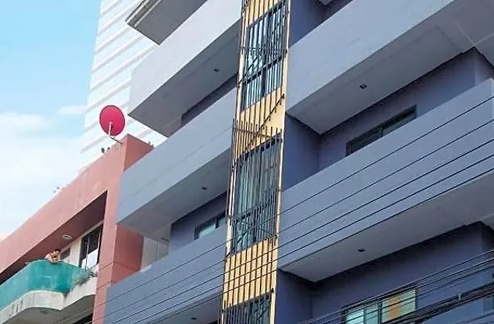 Ratch66 Huai Khwang Mrt Inn